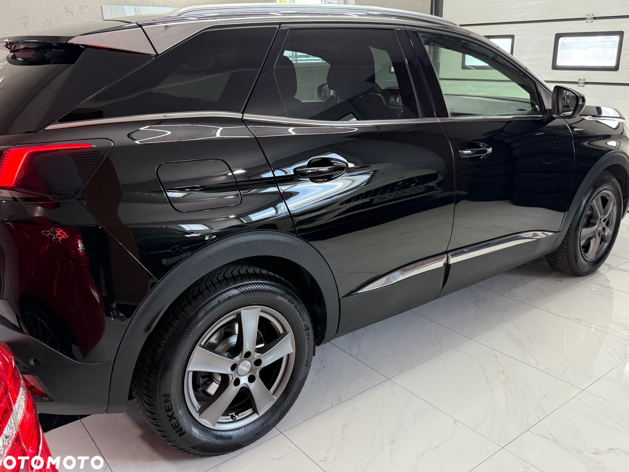 Peugeot 3008 THP 165 EAT6 Stop & Start Allure - 9