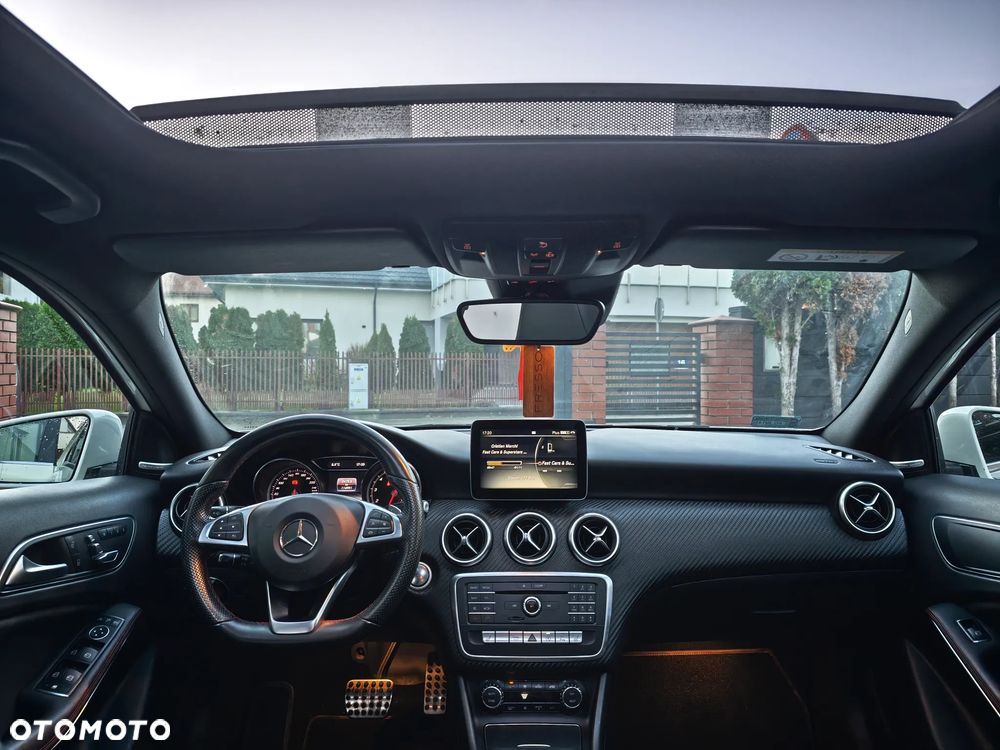 Mercedes-Benz Klasa A 220 4-Matic AMG Line - 18