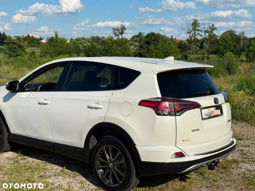Toyota RAV4 2.0 D-4D 4x2 Start-Stop Comfort - 2