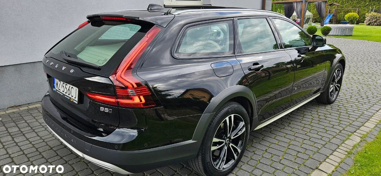 Volvo V90 Cross Country D5 AWD Pro - 8