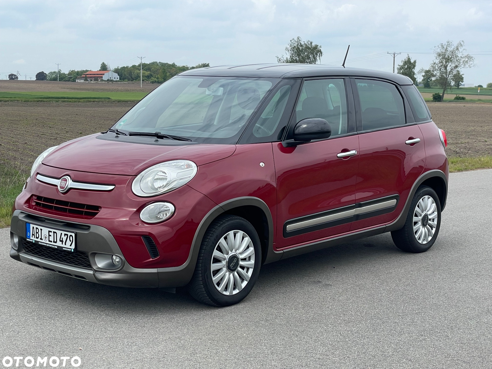 Fiat 500L 1.4 T-Jet 16V Urban Edition - 10
