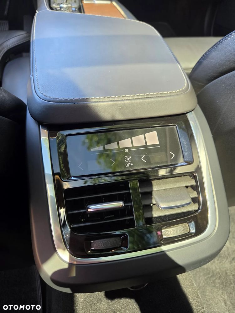 Volvo V90 D4 Inscription - 19