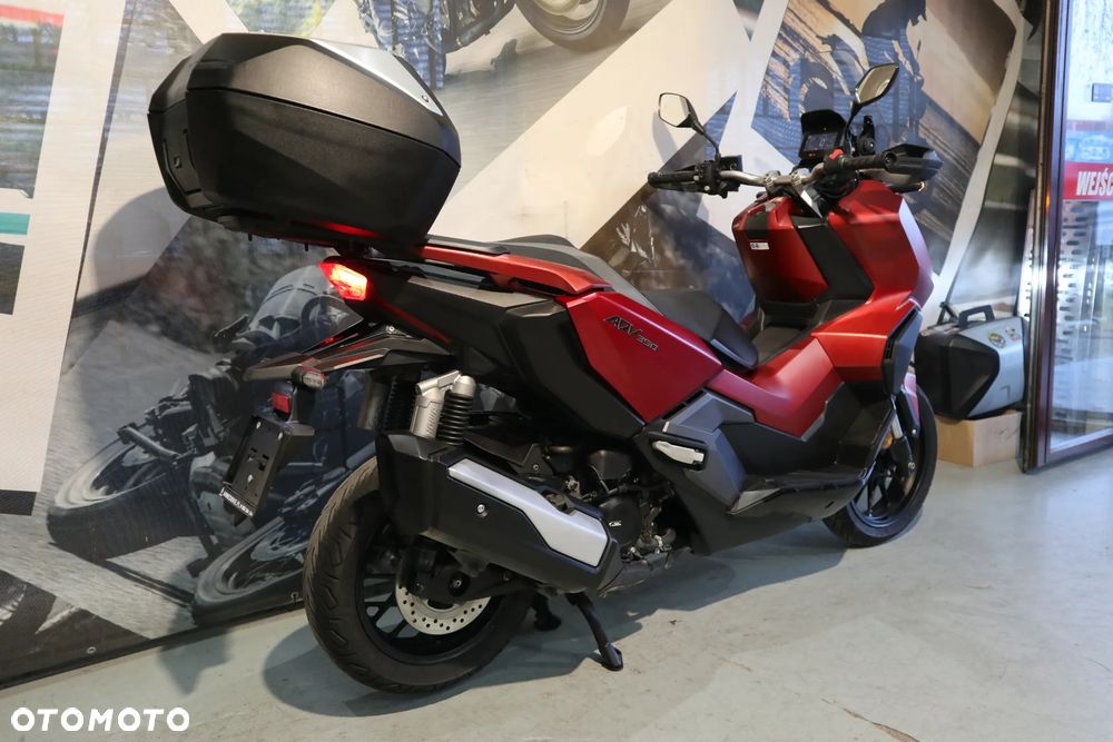 Honda ADV350 - 21