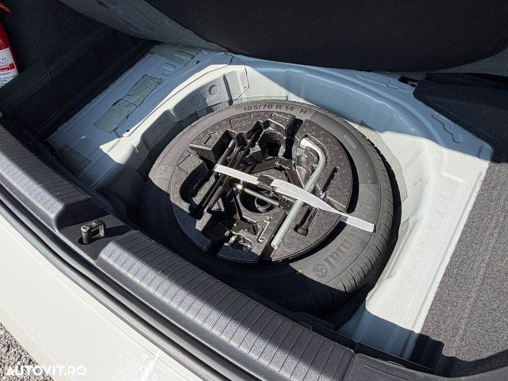 Volkswagen Polo - 27