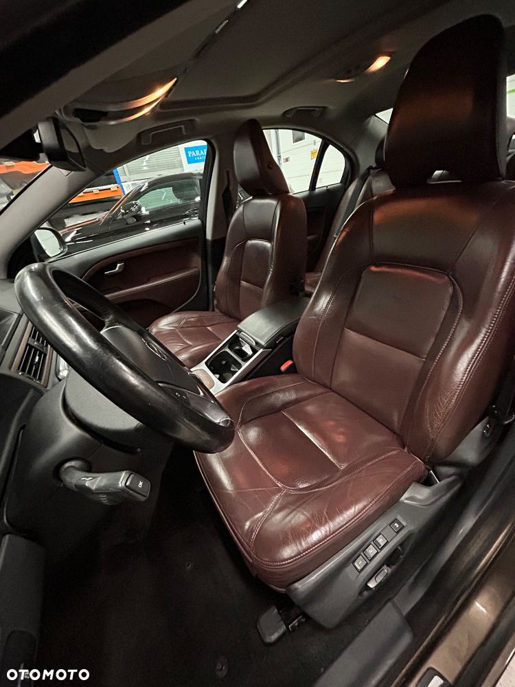 Volvo S80 - 9