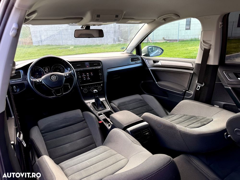 Volkswagen Golf 1.6 TDI Highline - 10