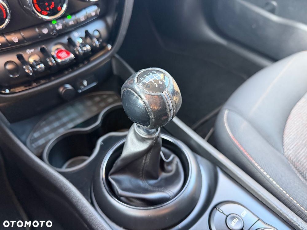 MINI Clubman Cooper John Cooper Works Trim - 15