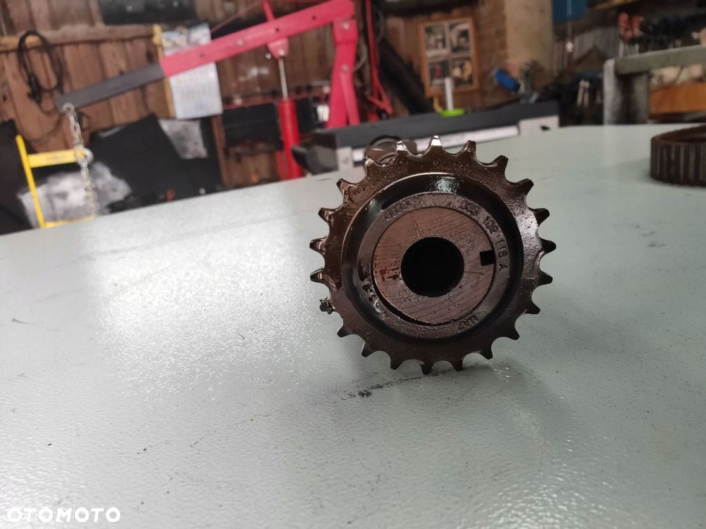 wałek rozrządu wydechowy 2,0 alt audi a4 s4 b6 b7 06b109115a - 2