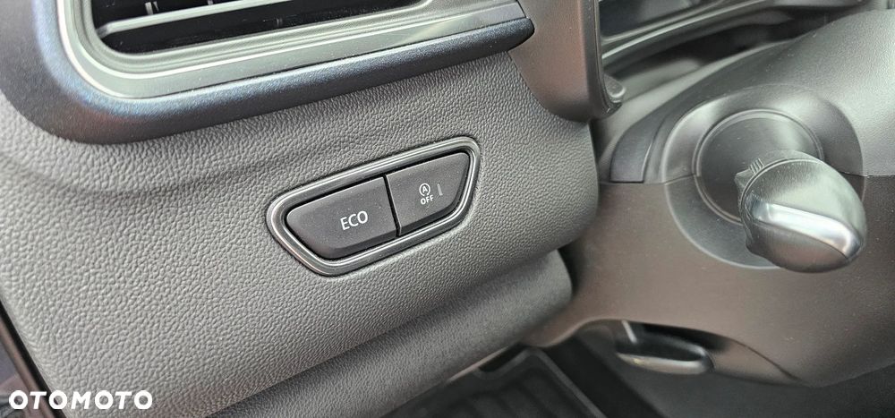 Renault Kadjar TCe 140 GPF LIMITED - 13