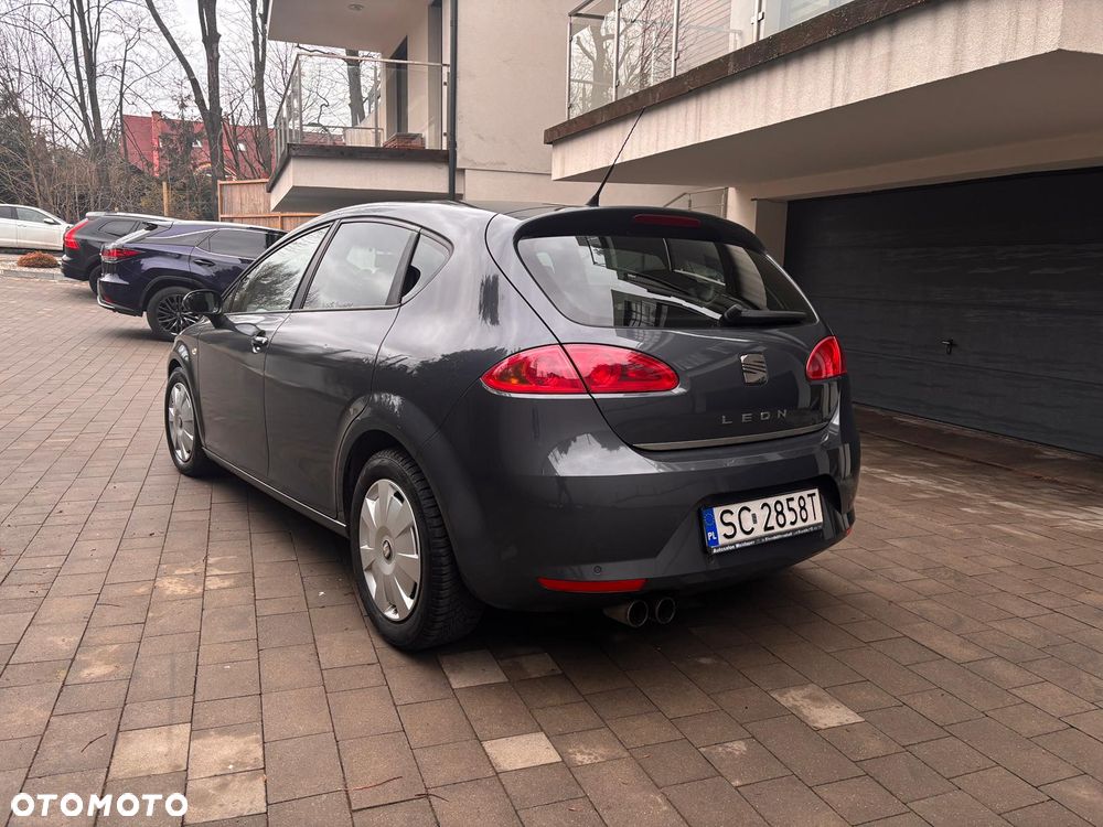 Seat Leon 2.0 TDI DSG Stylance - 5