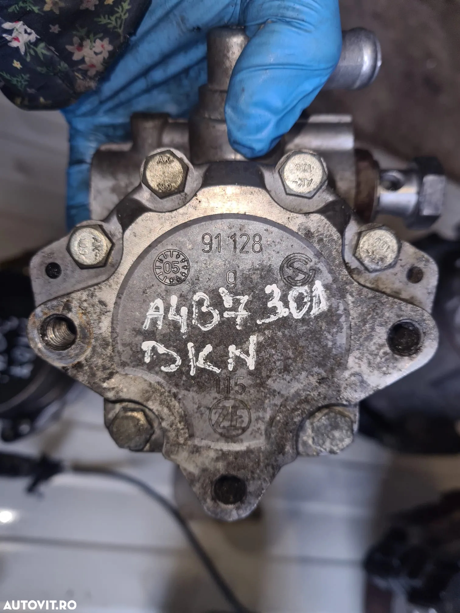 Turbina/turbosuflanta,Alternator cu actuator Audi a4 B7/A6 C6 motor 3.0 tdi,BKN - 3
