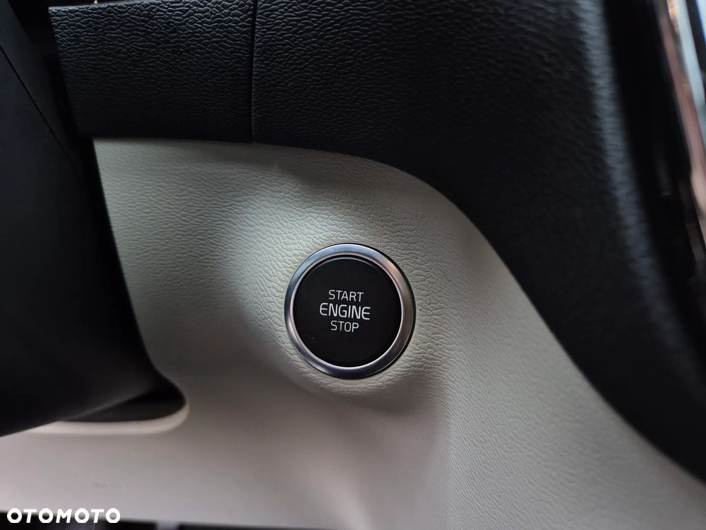 Volvo XC 40 D3 SCR Inscription - 16