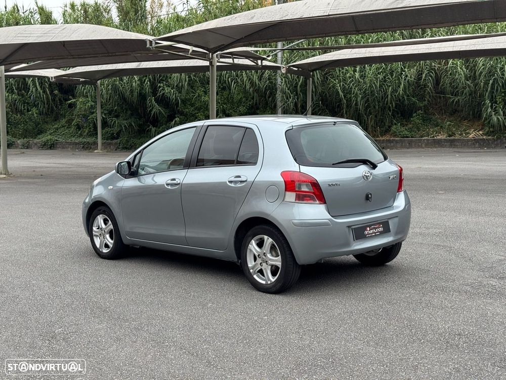 Toyota Yaris - 5