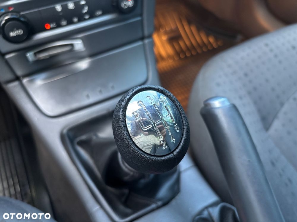 Renault Laguna - 12