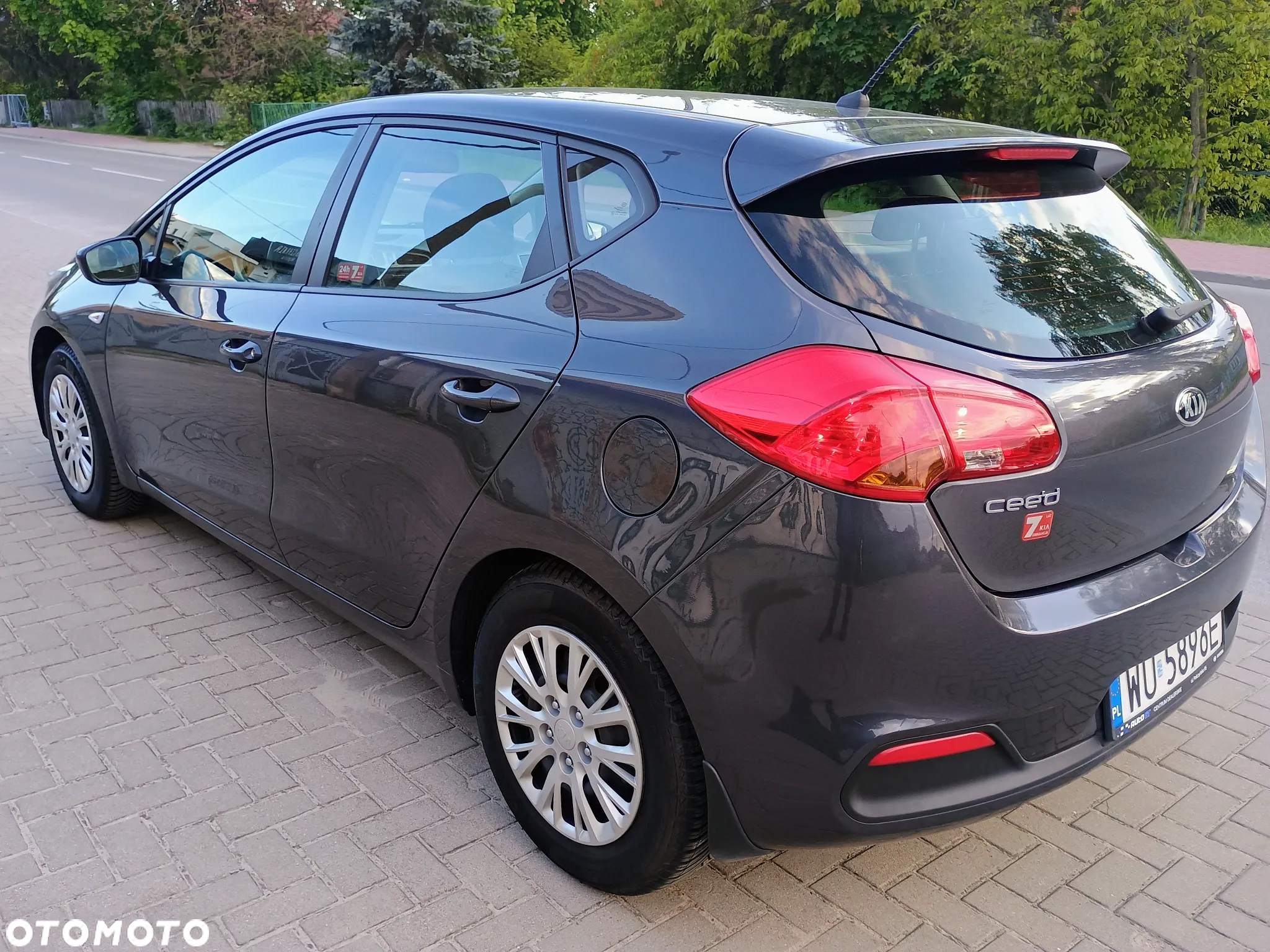 Kia Ceed Cee'd 1.6 GDI L - 3