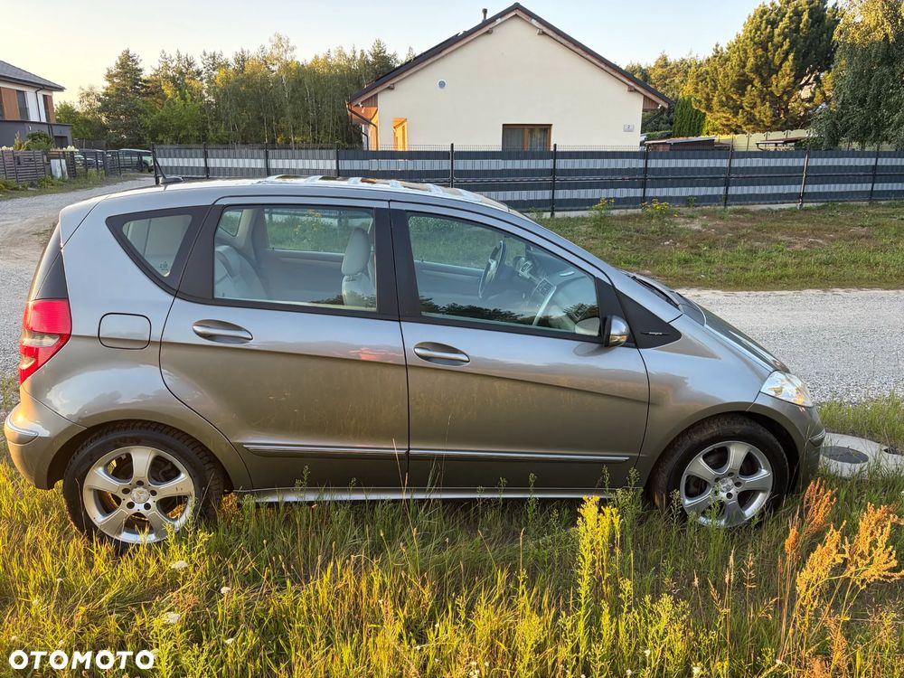 Mercedes-Benz Klasa A 180 CDI Autotronic Avantgarde - 8