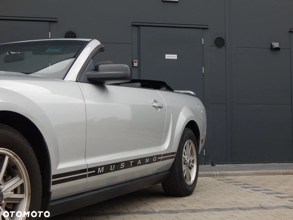 Ford Mustang - 11