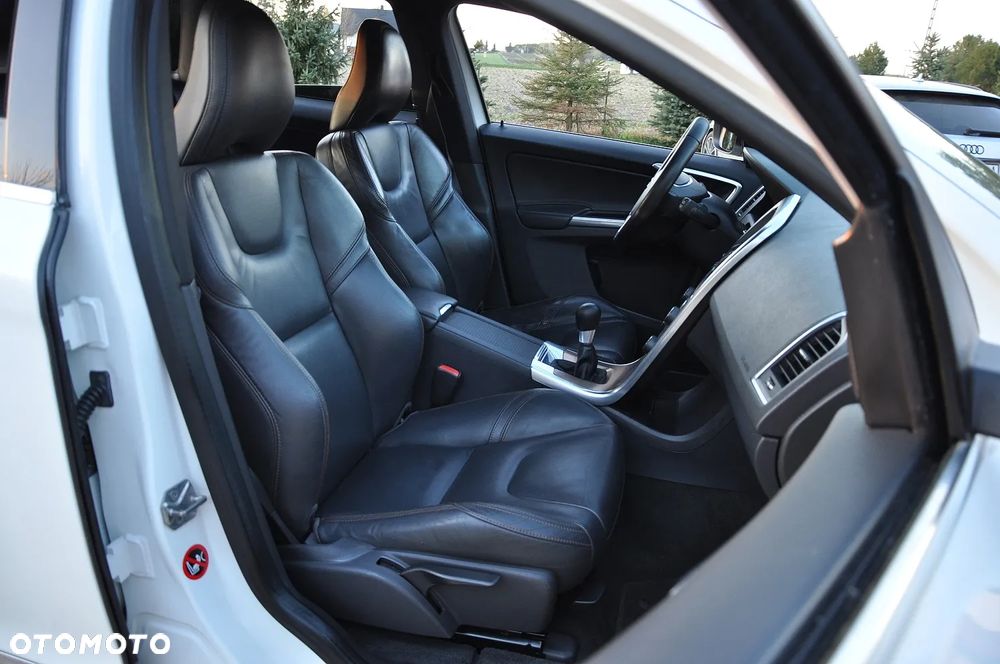 Volvo XC 60 D4 Summum - 26
