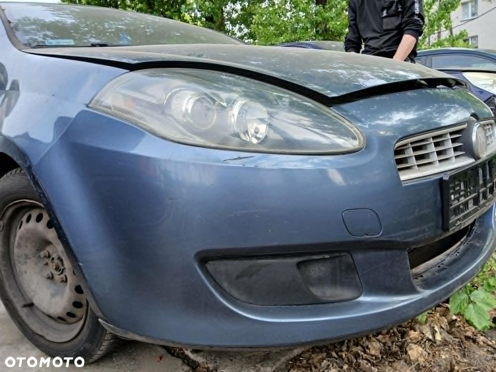 Fiat Bravo II Zderzak przedni kod lakieru VR 890/B - 2