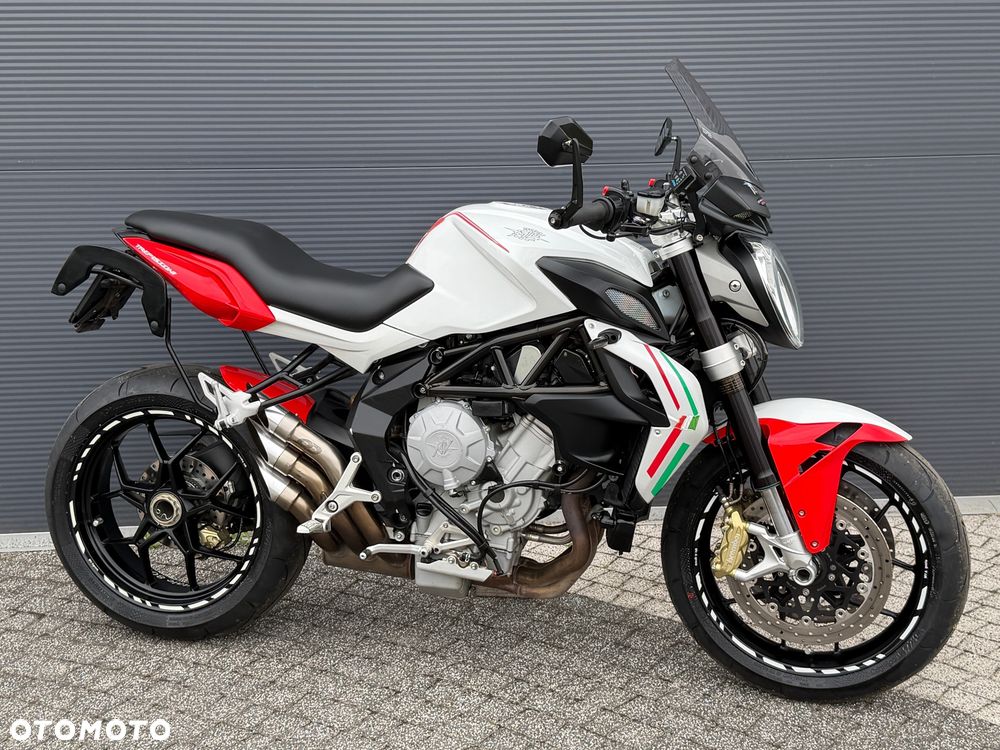 MV AGUSTA Brutale - 3