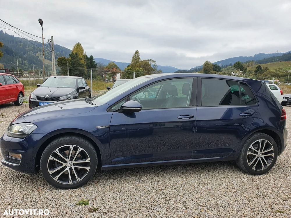 Volkswagen Golf 1.4 TSI BlueMotion Technology Lounge - 2