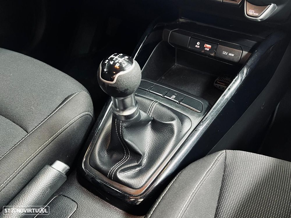 Kia Rio 1.2 CVVT LX - 31