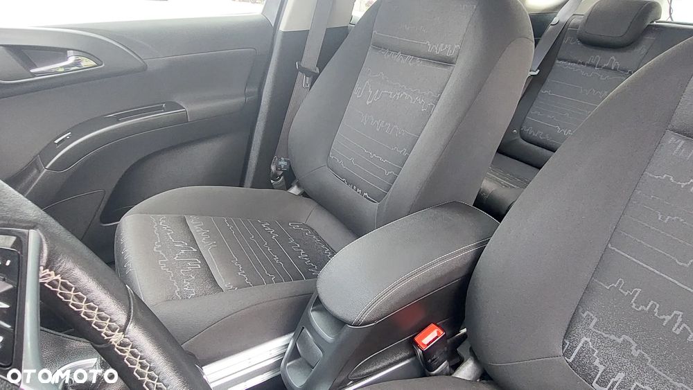 Opel Meriva - 19
