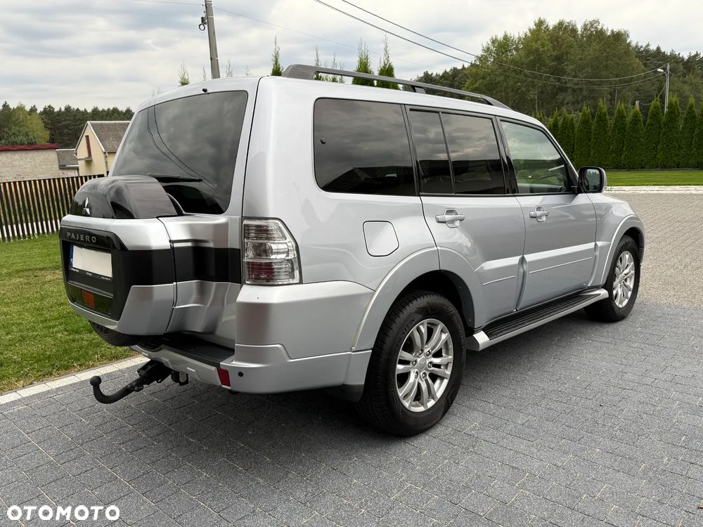 Mitsubishi Pajero 3.2 DID Instyle EU6 - 27