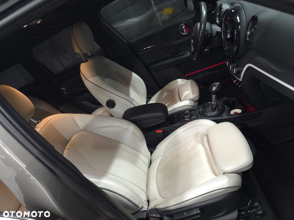 MINI Countryman - 13