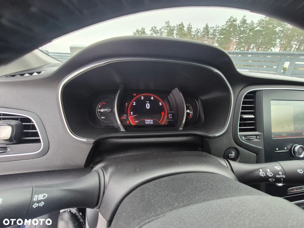 Renault Megane TCe 140 GPF LIMITED - 18