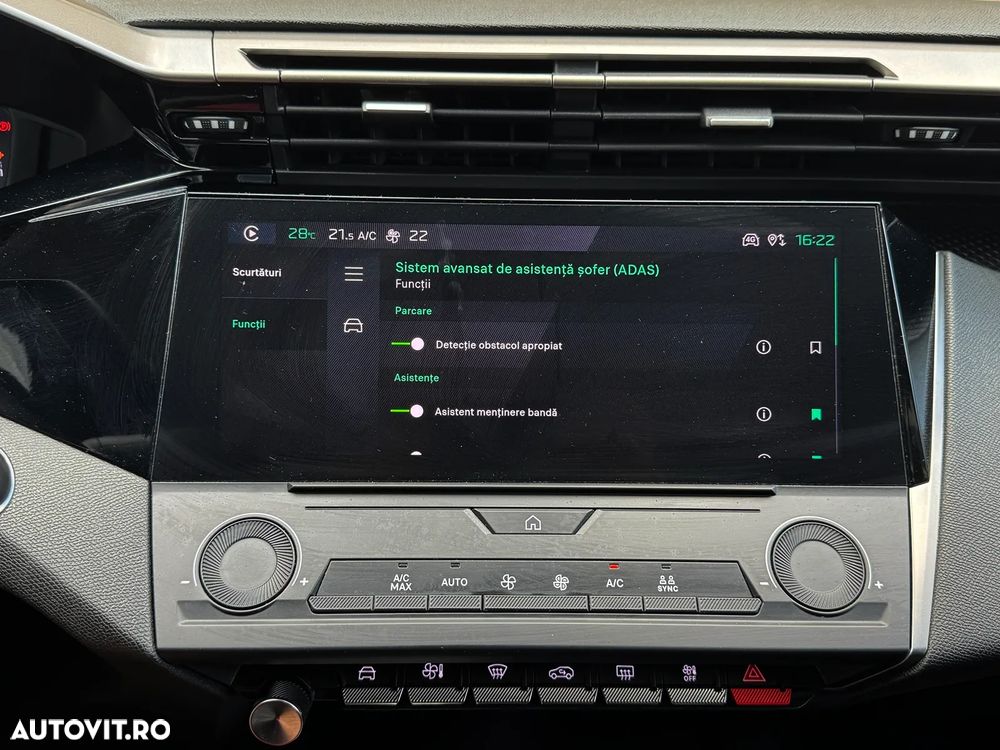Peugeot 308 1.2 L PureTech Turbo S&S EAT8 Allure Pack - 15