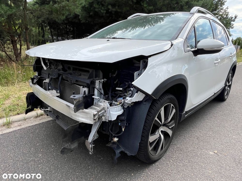Peugeot 2008 1.6 BlueHDi Allure - 7