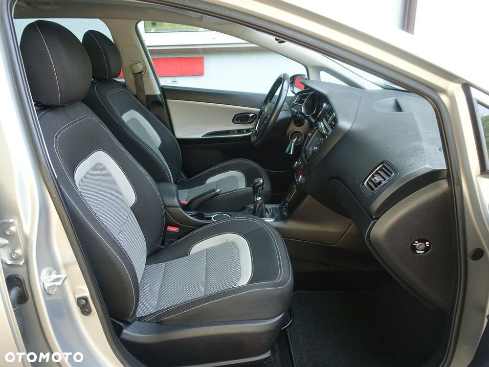 Kia Ceed Cee'd 1.6 CRDi L - 14