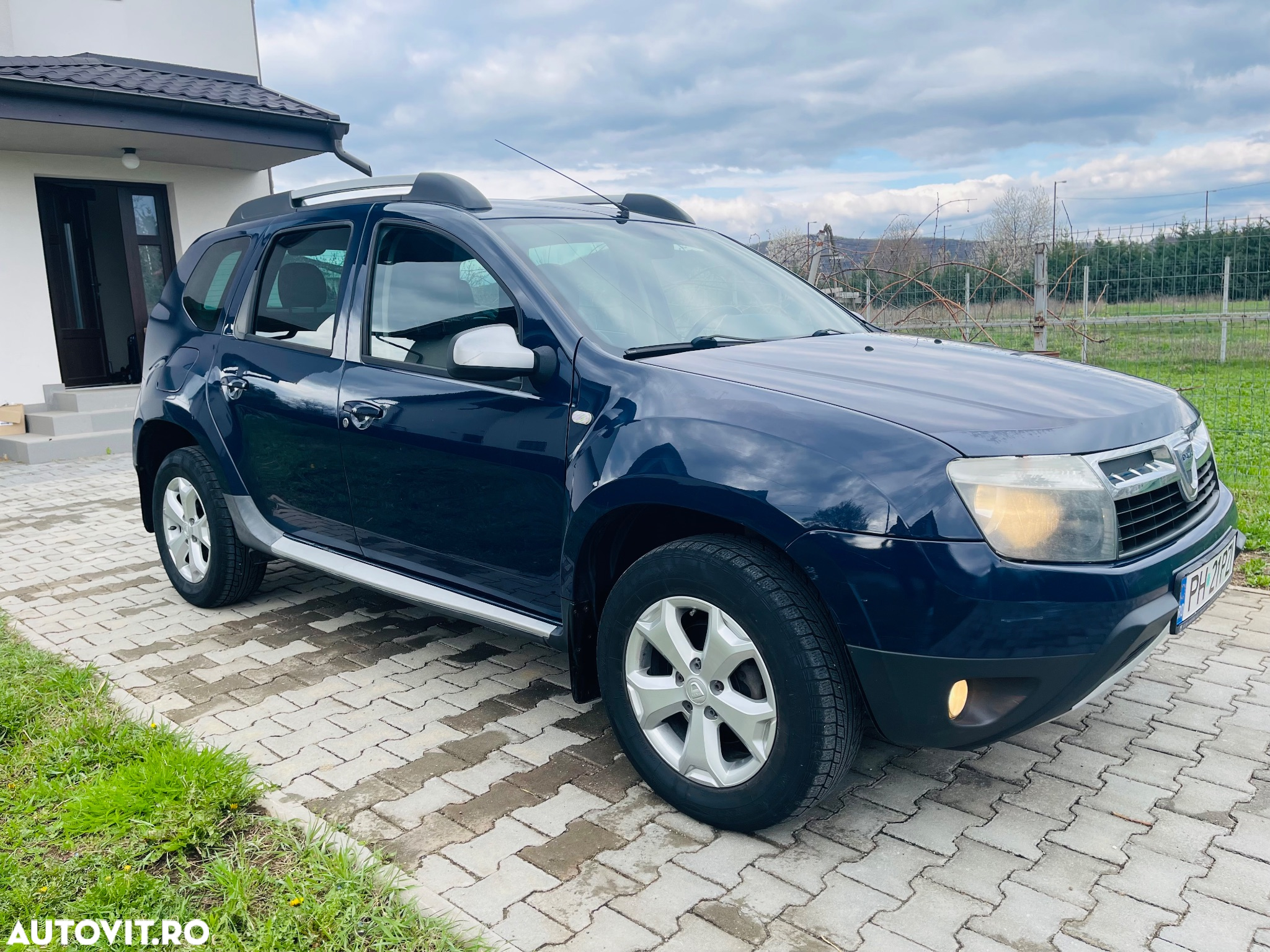 Dacia Duster 1.5 dCi 4x4 Laureate - 2