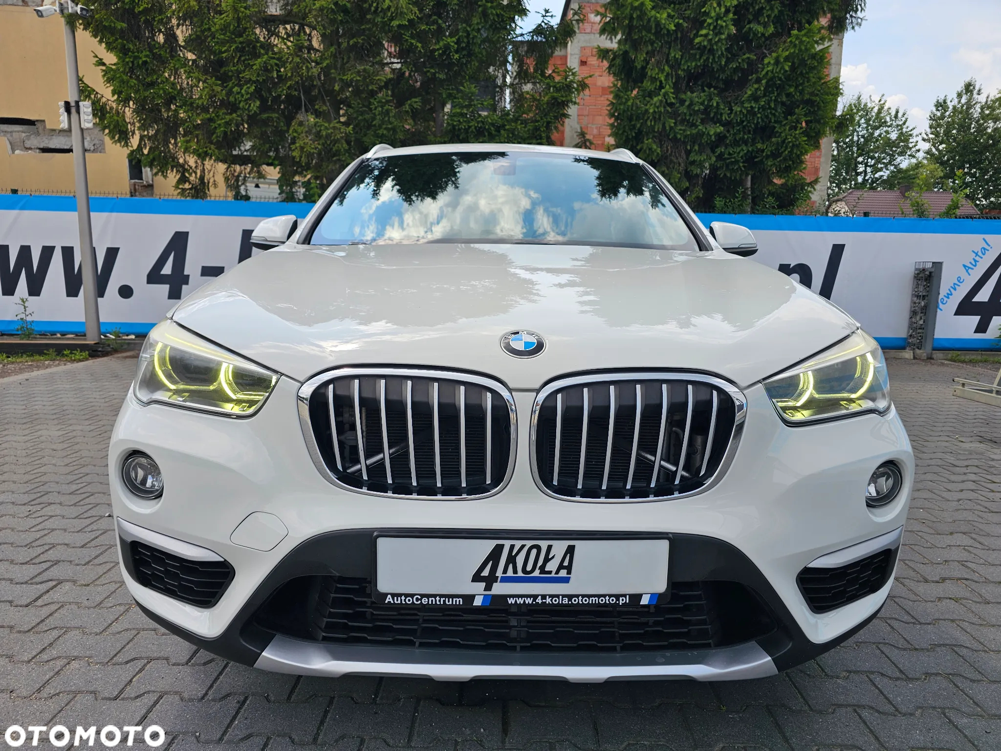 BMW X1 xDrive25i Sport Line - 4