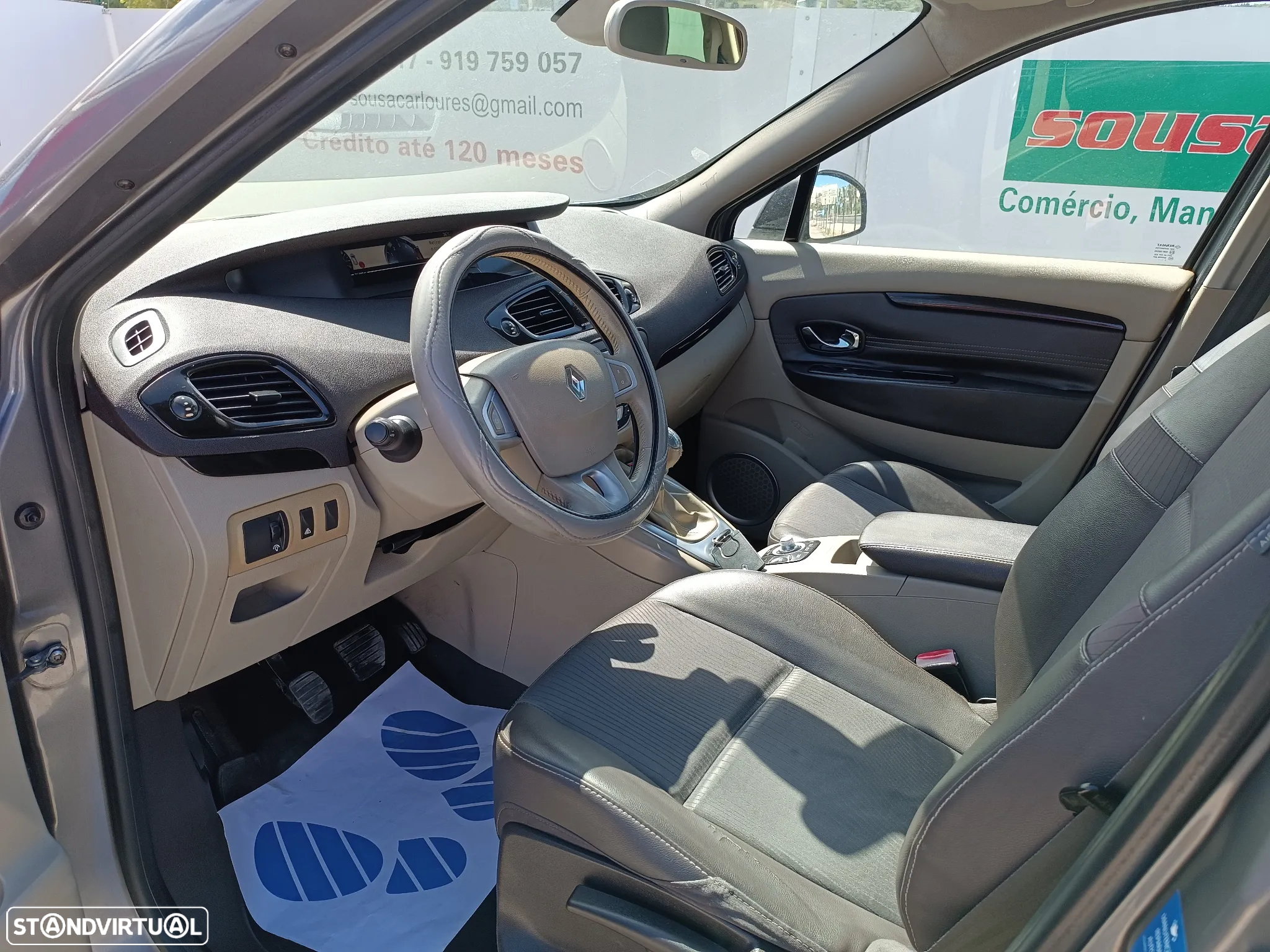 Renault Grand Scénic 1.5 dCi Luxe 7L - 16