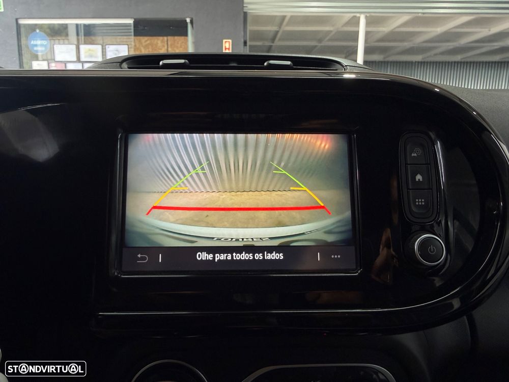 Renault Twingo E-Tech. 22 Techno - 16