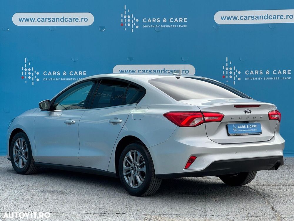 Ford Focus - 4