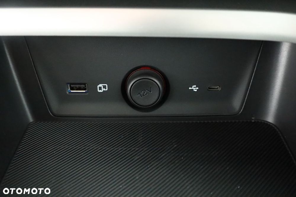 MG ZS 1.5 HEV+ Exclusive - 22