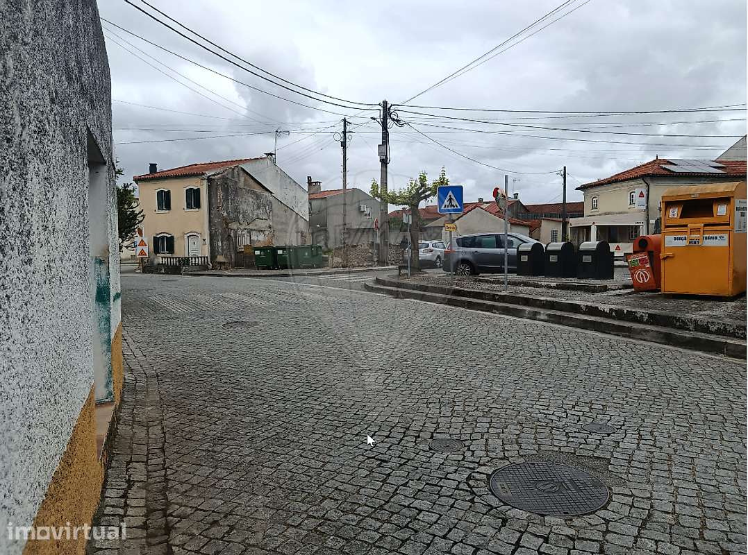 Moradia T2 para venda - Grande imagem: 2/6