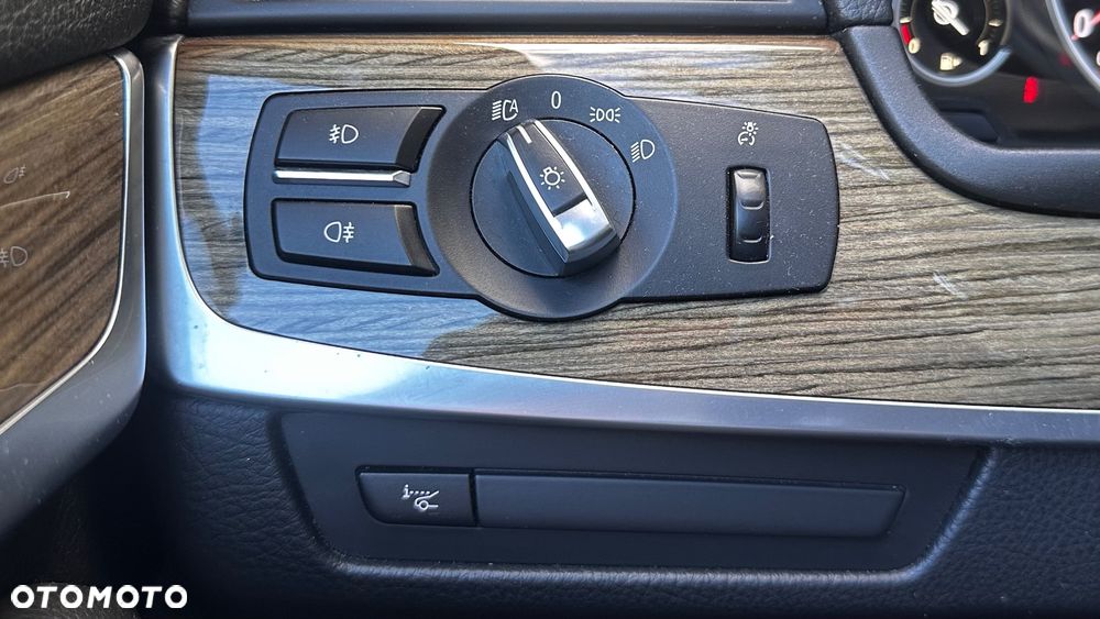 BMW Seria 5 520d Modern Line - 20