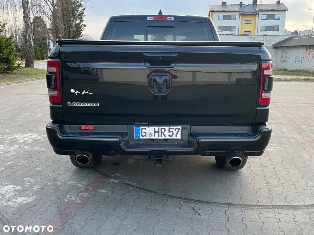 Dodge RAM - 4