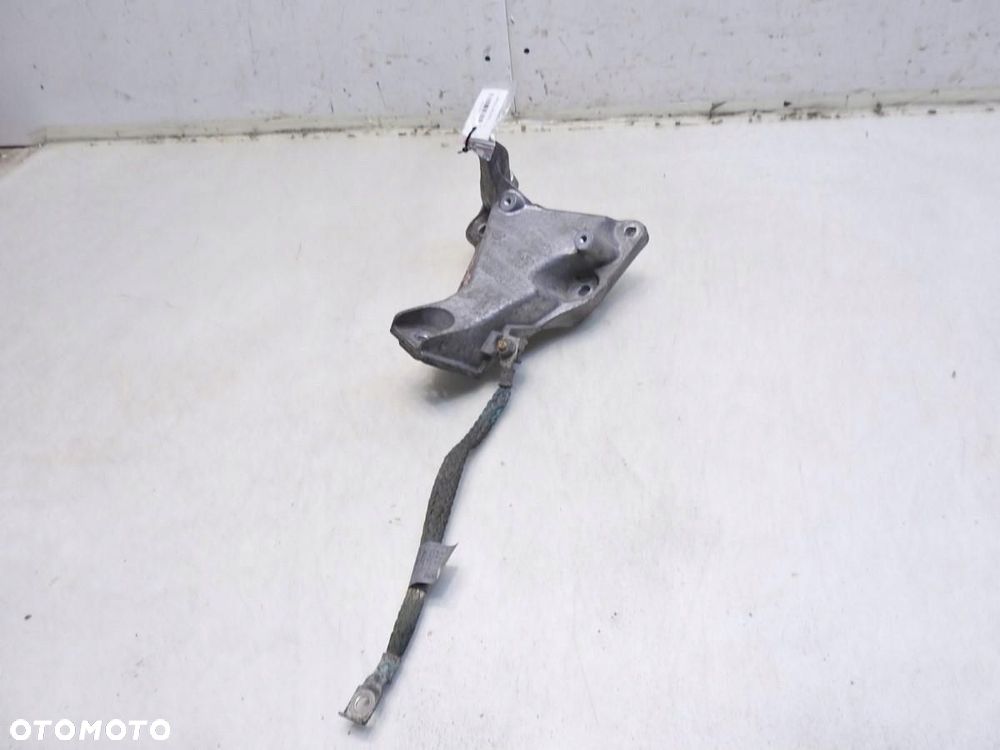 ŁAPA SILNIKA BMW 3 E91 2.0 D 6760309 - 5