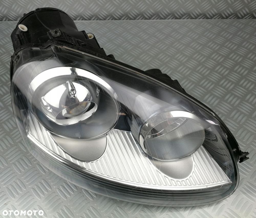1K6941032 reflektor lampa prawa prawy przód przednia VW GOLF V JETTA XENON - 5