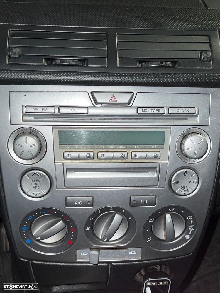 Mazda 2 1.25 Comfort + AC - 14