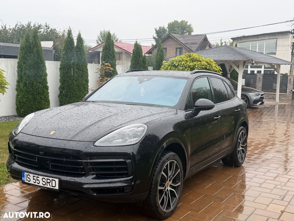 Porsche Cayenne - 24
