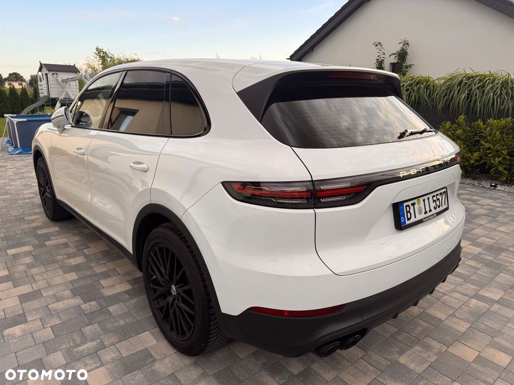 Porsche Cayenne Platinum Edition - 4