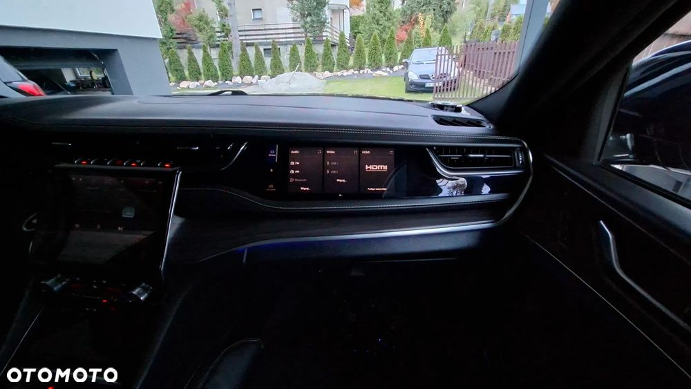 Jeep Grand Cherokee 3.6 V6 Overland - 23