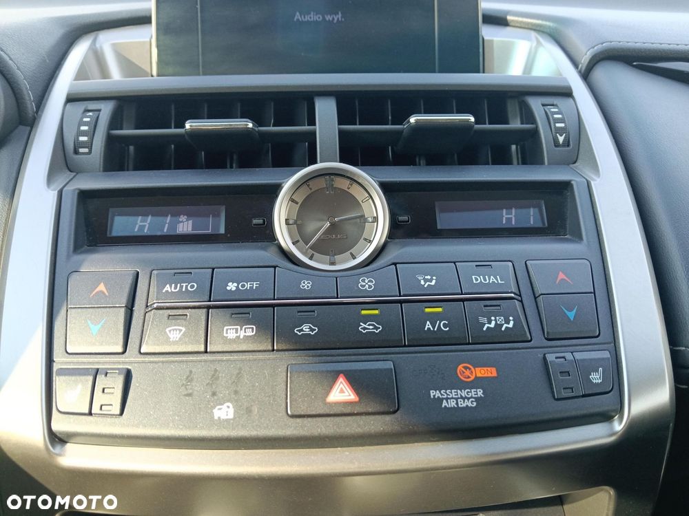Lexus NX 200t Elite AWD - 23
