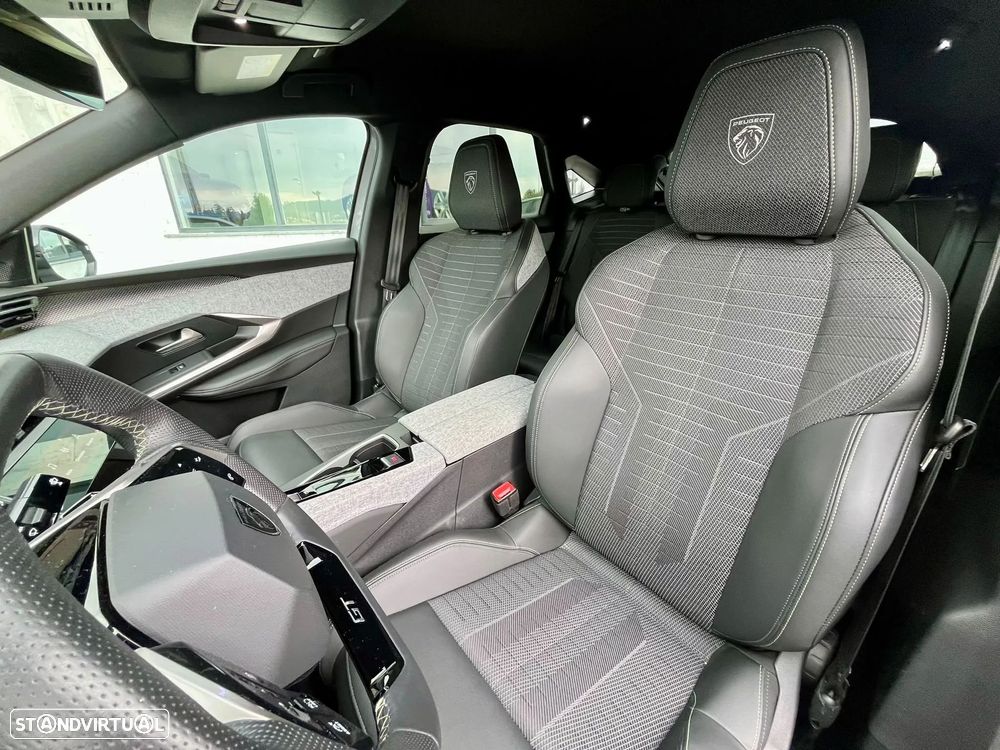 Peugeot 3008 Hybrid 145 e-DSC6 GT - 12